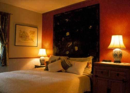 Inn At Clifftop Lane Bed And Breakfast Whistler Habitación foto