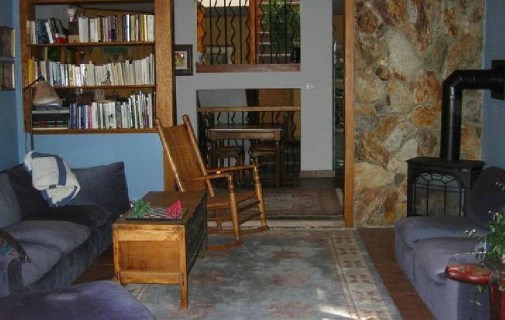Inn At Clifftop Lane Bed And Breakfast Whistler Exterior foto